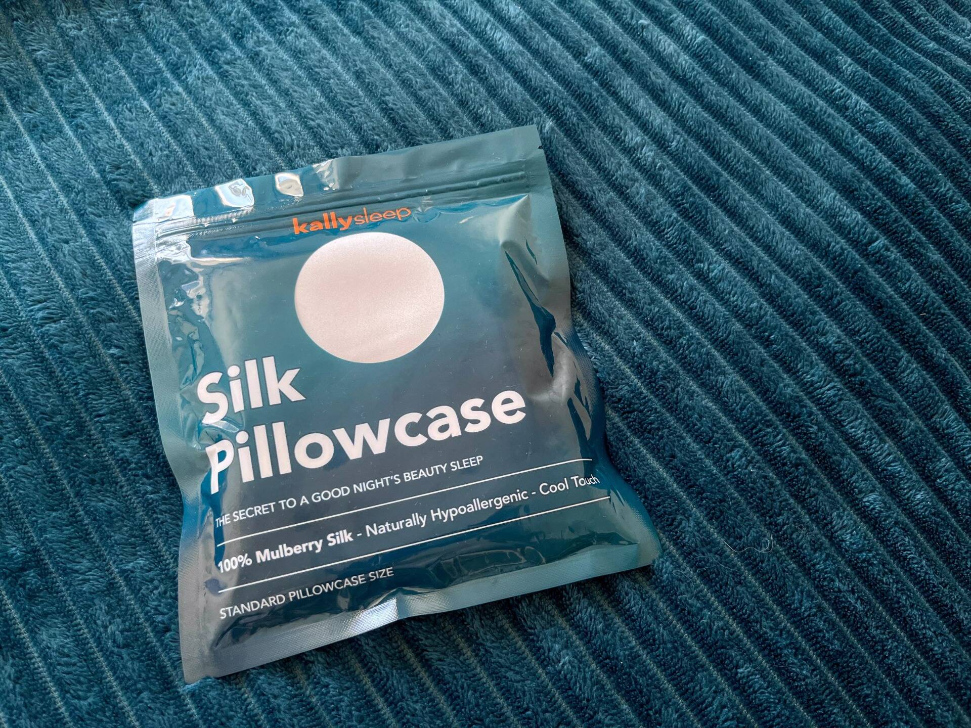 Best Silk Pillowcases UK 2023